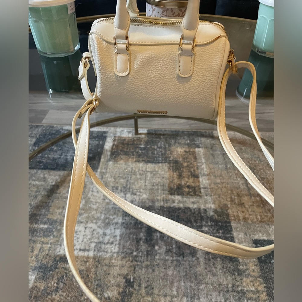 Like dreams cream Crossbody mini duffle - Picture 5 of 7